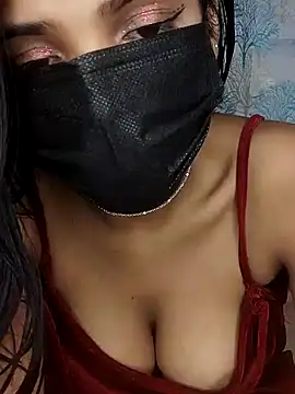 Indian lovly online show from March 14, 2025, 4:40 pm
