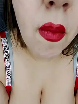 sexy-mariya online show from December 14, 2025, 3:17 pm