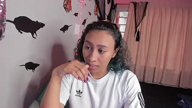 Brunettesexy0 online show from October 31, 2025, 4:14 pm