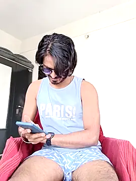 Snapshot of Samser0403 chatting on October 7, 2025, 6:47 am Samser0403 online show from October 7, 2025, 6:47 am