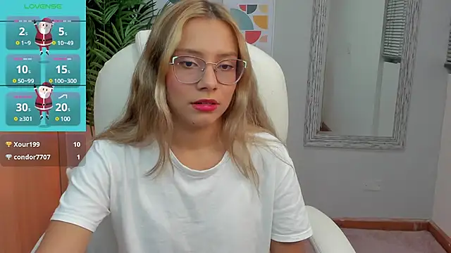 Mia Sanchez01 online show from December 14, 2024, 3:50 am
