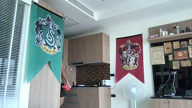 teddy alan online show from March 10, 2026, 5:00 am