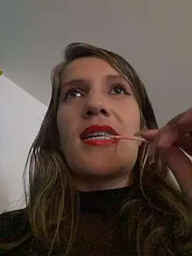 gwen ashly online show from March 11, 2026, 8:14 pm