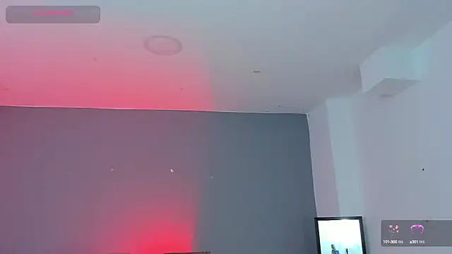 Snapshot of gwen_ashly chatting on March 18, 2025, 10:04 pm gwen ashly online show from March 18, 2025, 10:04 pm