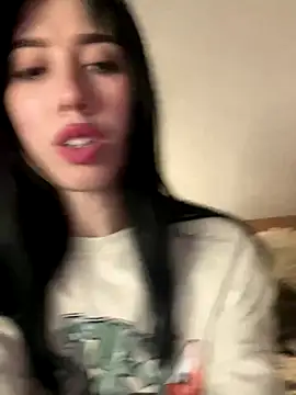 Snapshot of KeithTown chatting on October 2, 2025, 5:27 pm KeithTown online show from October 2, 2025, 5:27 pm