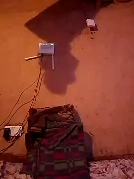 Snapshot of QUEEN-NAIMA chatting on September 23, 2025, 7:15 am QUEEN-NAIMA online show from September 23, 2025, 7:15 am