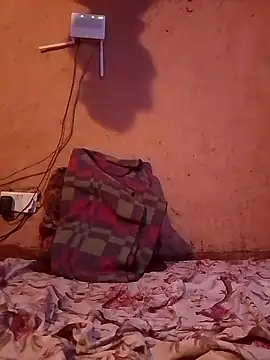 Snapshot of QUEEN-NAIMA chatting on September 19, 2025, 6:50 am QUEEN-NAIMA online show from September 19, 2025, 6:50 am