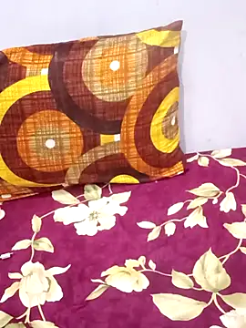 Snapshot of Dr_Kamsutra chatting on October 2, 2025, 6:33 pm Dr Kamsutra online show from October 2, 2025, 6:33 pm