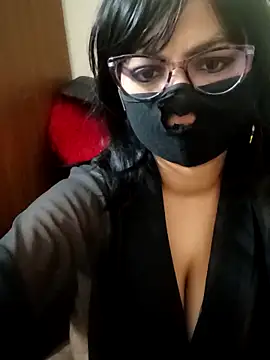 Dr Kamsutra online show from December 3, 2025, 3:22 pm