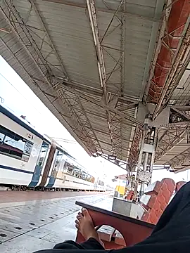 Snapshot of 1010SumiT chatting on October 22, 2025, 8:47 am 1010SumiT online show from October 22, 2025, 8:47 am