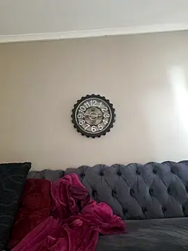 thicktash online show from November 27, 2025, 8:59 am