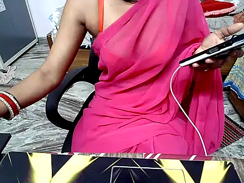 Snapshot of hotbala7s chatting on June 27, 2026, 2:45 pm hotbala7s online show from June 27, 2026, 2:45 pm