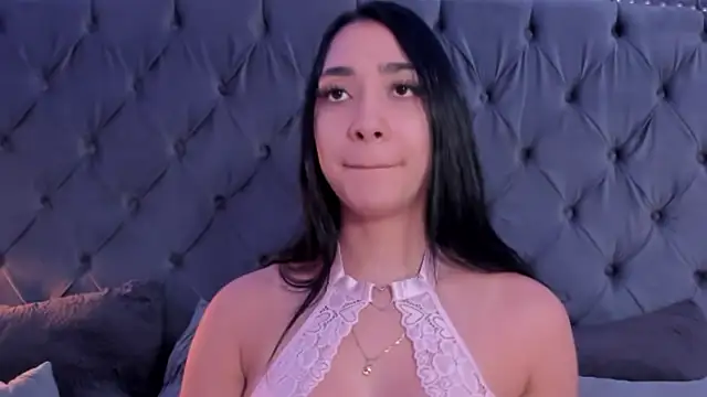 julieta jewel online show from April 15, 2026, 1:04 pm