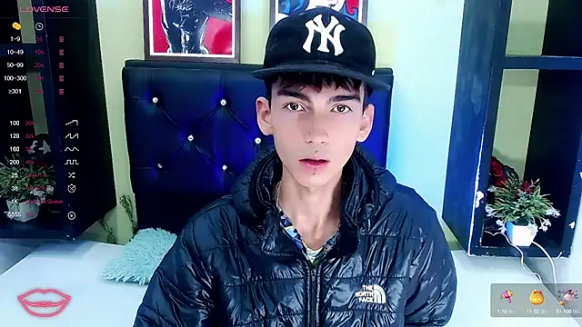 Snapshot of ttimy_x_boy chatting on February 28, 2025, 7:46 pm ttimy x boy online show from February 28, 2025, 7:46 pm