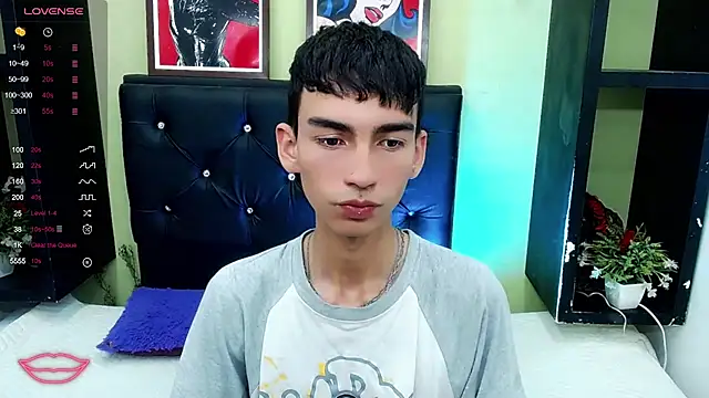 Snapshot of ttimy_x_boy chatting on February 27, 2025, 7:47 pm ttimy x boy online show from February 27, 2025, 7:47 pm