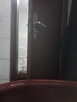 Gostozim7 online show from November 18, 2025, 5:05 pm