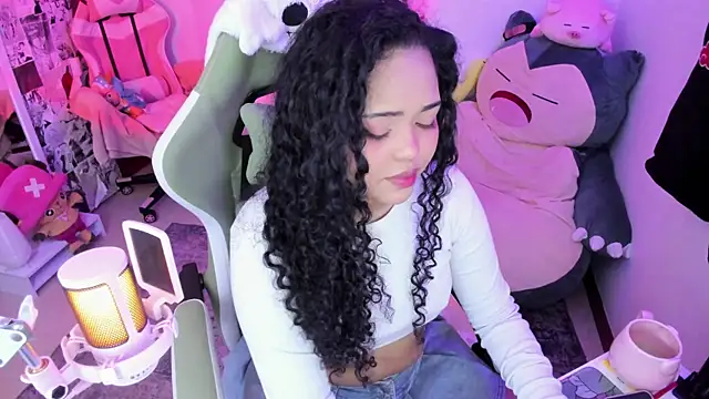 Snapshot of anyburkee chatting on February 13, 2026, 5:40 am anyburkee online show from February 13, 2026, 5:40 am