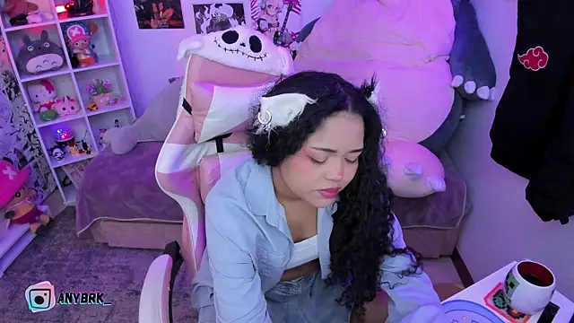 Snapshot of anyburkee chatting on October 1, 2025, 12:27 am anyburkee online show from October 1, 2025, 12:27 am