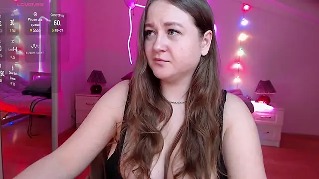LizzyShine online show from February 13, 2025, 9:38 pm