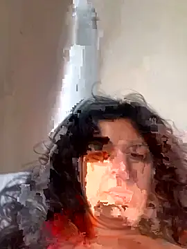 Snapshot of magalunabb chatting on January 14, 2026, 1:48 pm magalunabb online show from January 14, 2026, 1:48 pm