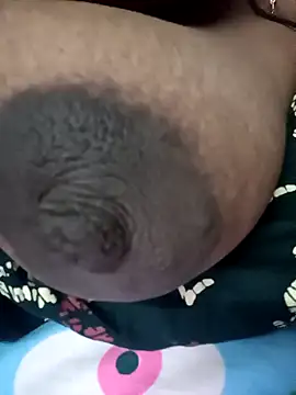 HOT  LAYLAL    SEXY   online show from January 11, 2025, 1:37 am