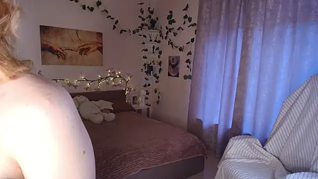 Emily relish online show from October 18, 2025, 1:24 pm