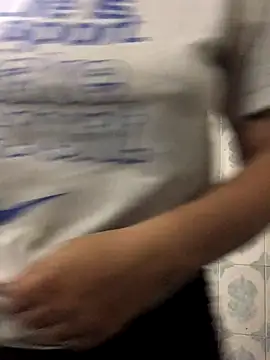 Miss oliviaa online show from November 9, 2025, 2:10 pm