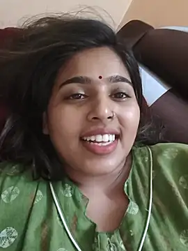 Snapshot of Sweet-Rani chatting on June 23, 2026, 5:22 pm Sweet-Rani online show from June 23, 2026, 5:22 pm