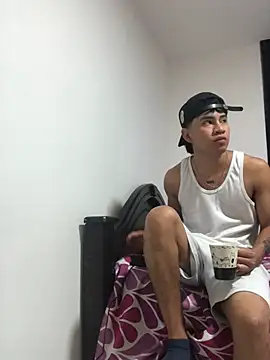 logannth online show from February 3, 2026, 4:32 am