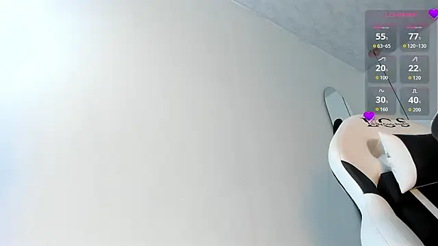 Brittany cute18 online show from March 16, 2026, 11:47 am