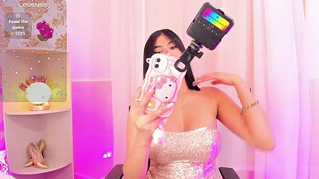 Snapshot of emaa_lambert chatting on October 17, 2025, 6:43 pm emaa lambert online show from October 17, 2025, 6:43 pm