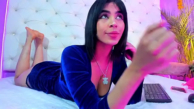 Snapshot of emaa_lambert chatting on March 5, 2025, 11:38 pm emaa lambert online show from March 5, 2025, 11:38 pm