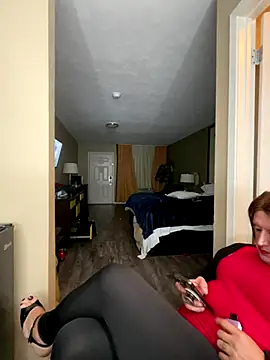 TSfem online show from December 2, 2024, 5:54 am
