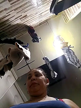 MirandaSoto online show from November 21, 2025, 11:15 pm