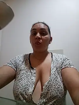 MirandaSoto online show from December 22, 2025, 4:12 am