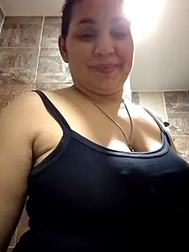 MirandaSoto online show from February 22, 2025, 7:01 am