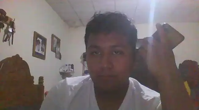 Snapshot of R1ch_Daddy chatting on January 2, 2025, 3:26 am R1ch Daddy online show from January 2, 2025, 3:26 am