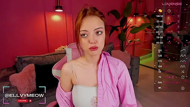 Snapshot of ellyford chatting on March 21, 2025, 1:45 pm ellyford online show from March 21, 2025, 1:45 pm