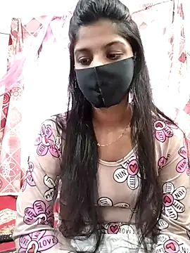 Cute-Lina online show from February 14, 2025, 1:34 am