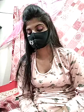 Cute-Lina online show from February 14, 2025, 11:53 pm