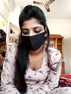 Cute-Lina online show from February 8, 2025, 3:52 am