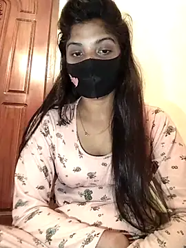 Cute-Lina online show from February 5, 2025, 9:29 pm