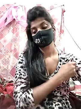 Cute-Lina online show from February 28, 2025, 3:26 pm