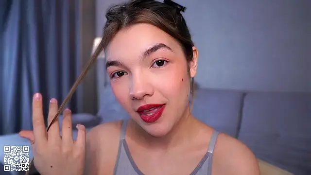 VeronaAppleberry online show from February 21, 2025, 1:11 am