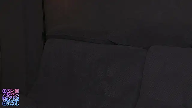 VeronaAppleberry online show from February 25, 2025, 4:14 am