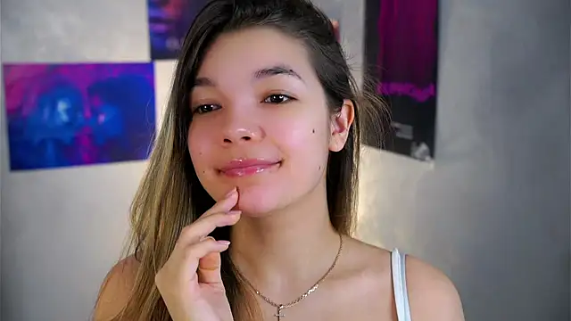 VeronaAppleberry online show from February 19, 2026, 1:13 am