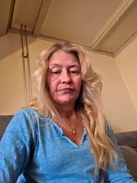 lisalustjouw online show from April 14, 2026, 11:26 am