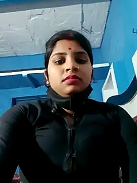 Nisha Cute online show from March 19, 2025, 2:13 pm