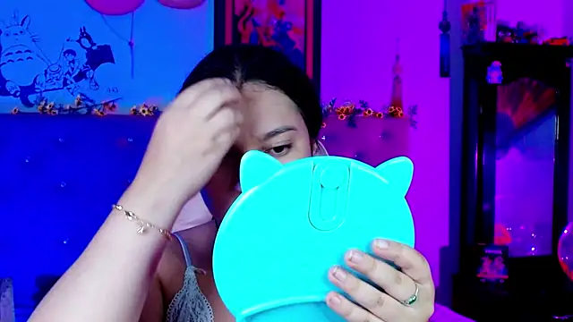 SOYYKY online show from January 8, 2025, 1:53 am