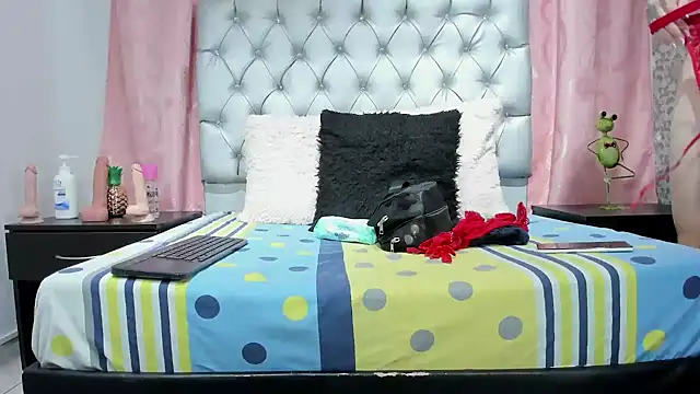 veneno hot online show from October 2, 2025, 1:03 pm